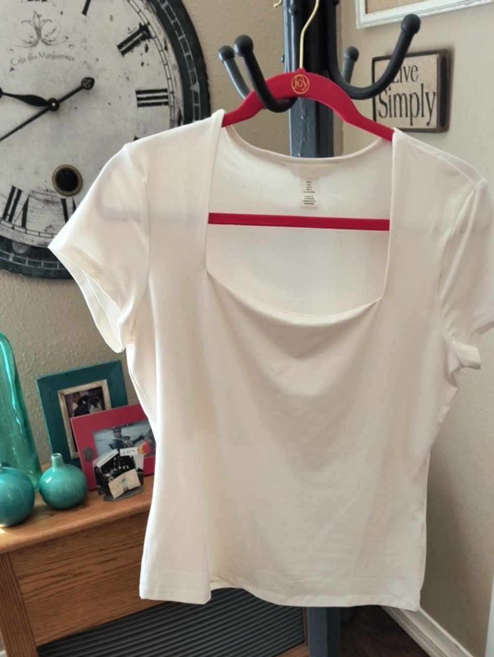 H&M Top - Picture 2 of 3